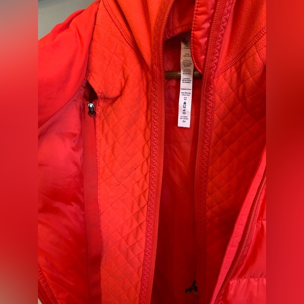 NWOT Lululemon Red Fall/Spring Jacket for Runners - Picture 11 of 16
